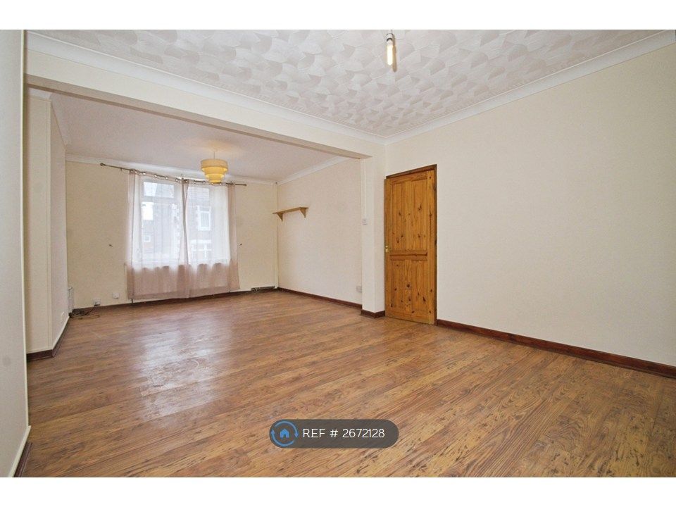 Additional image 8 of 2 bed semi-detached house to rentMill Road, Caerphilly South Wales CF83