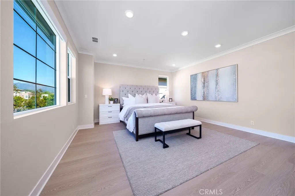 Additional image 37 of 79 Pelican Ln, Irvine, CA 92618