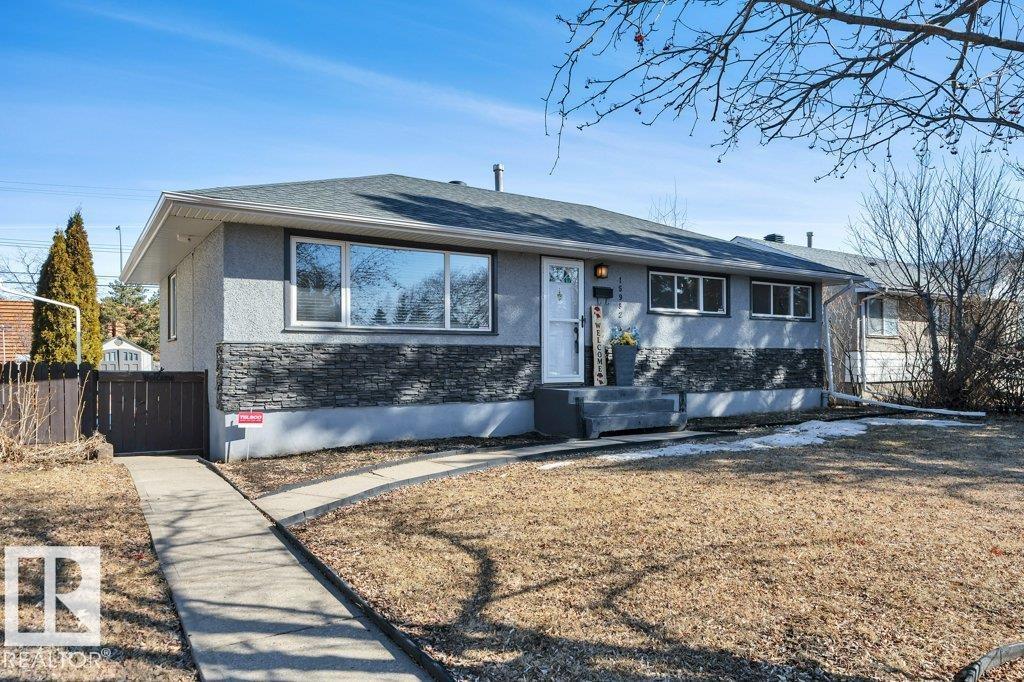 15982 110B AV NW