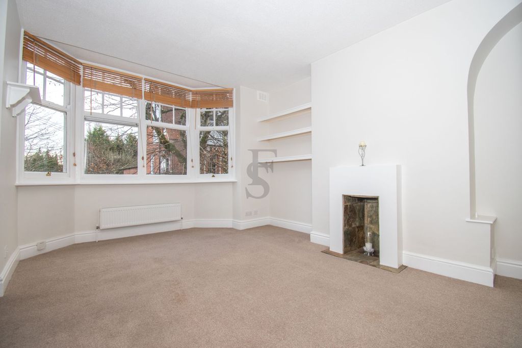 Additional image 2 of 1 bed flat for saleAlexandra Road, Stoneygate LE2