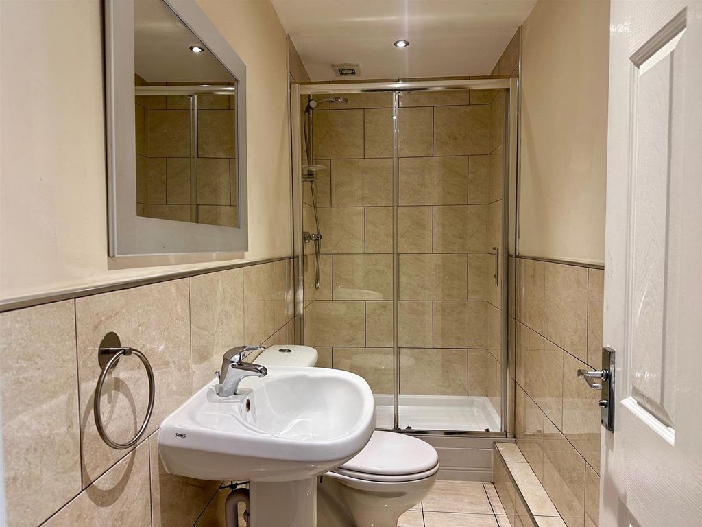 Additional image 11 of 5 bed shared accommodation to rentHolmwood Grove, West Jesmond, Jesmond, Upon Tyne NE2