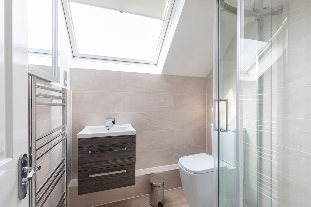 Additional image 5 of Studio to rentBowbridge Lane, Prestbury, Cheltenham GL52