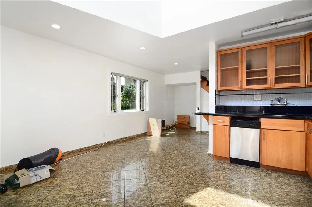 Additional image 26 of 3036 Surry Street, Los Angeles, CA 90027