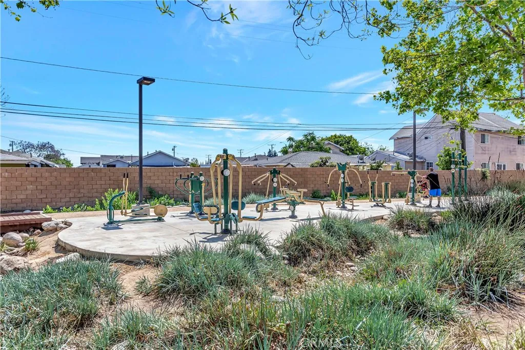 8714 Orchid Way, Cypress, CA 90630