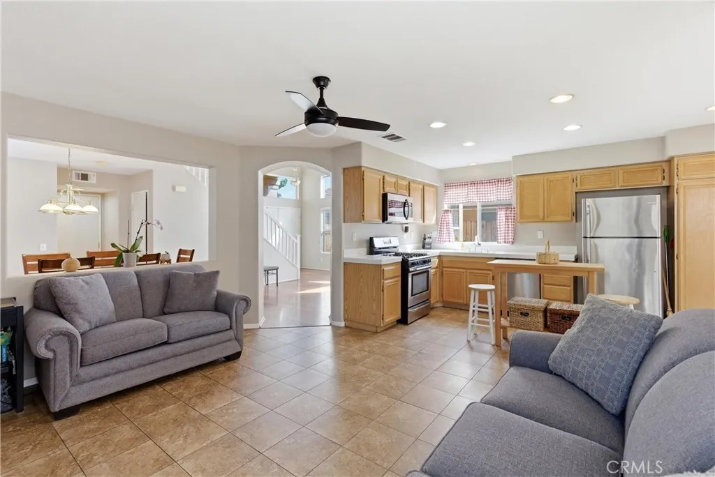 Additional image 11 of 922 Naples Drive, Corona, CA 92882