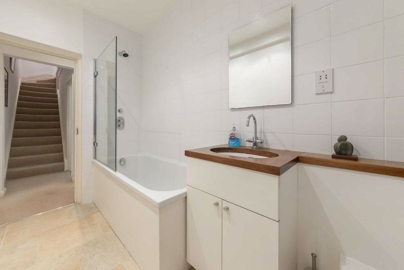 Room in a Shared Flat, Orde Hall Street, WC1N, N1 7GU photo 5
