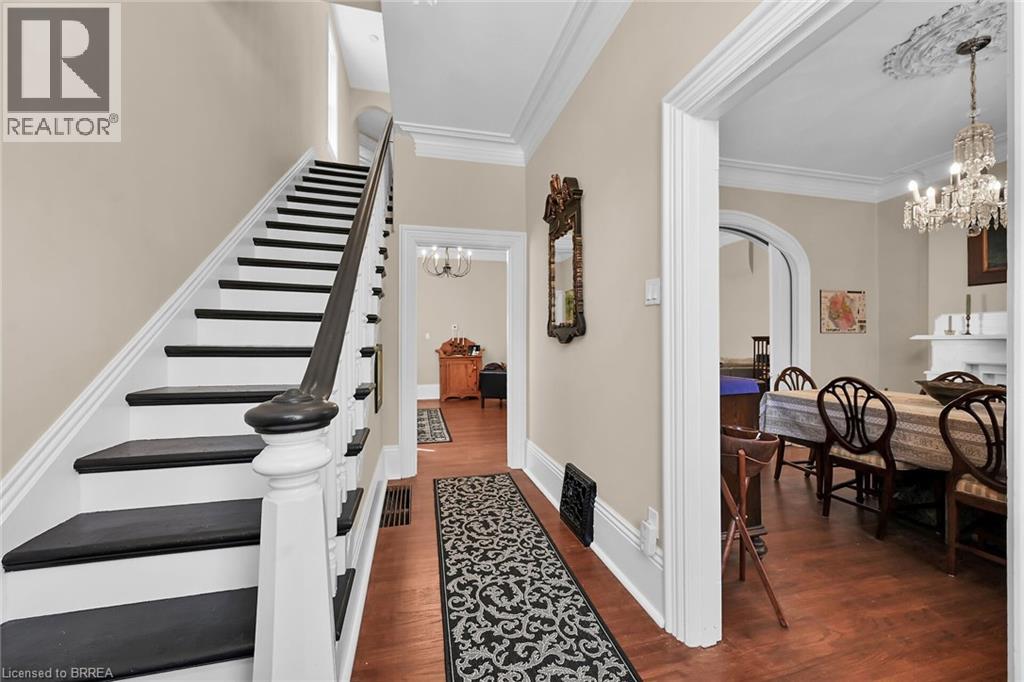 Additional image 3 of 40 Locke Street S, Hamilton, ON, L8P 3Z8