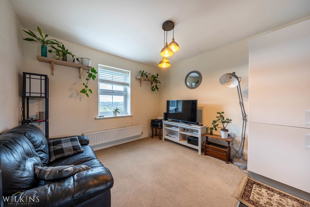 Additional image 5 of 2 bed flat to rentBrights Road, Nuneaton, Warwickshire CV10