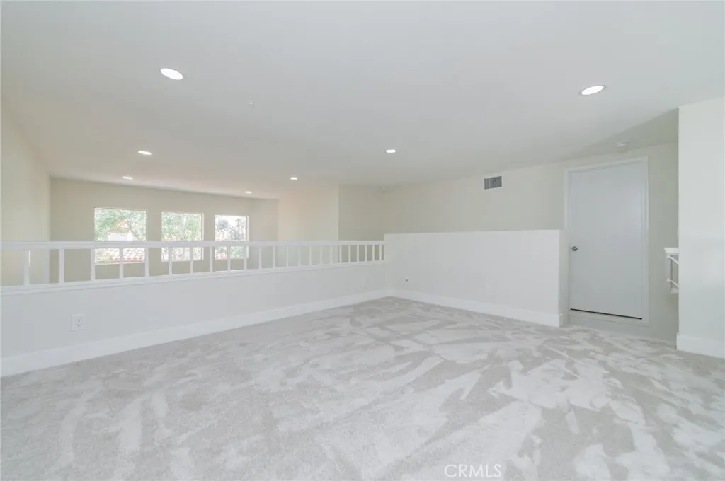 Additional image 27 of 46 Villa Point Dr, Newport Beach, CA 92660