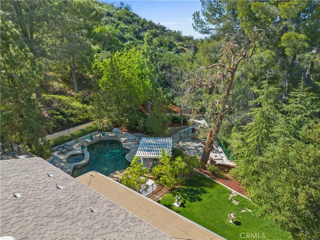 Additional image 7 of 27323 Eaglehelm Drive, Canyon Country, CA 91387