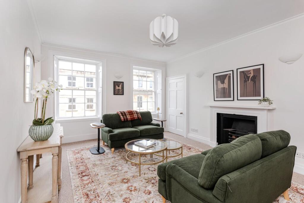 Second Floor Flat, Great Bedford Street, Bath