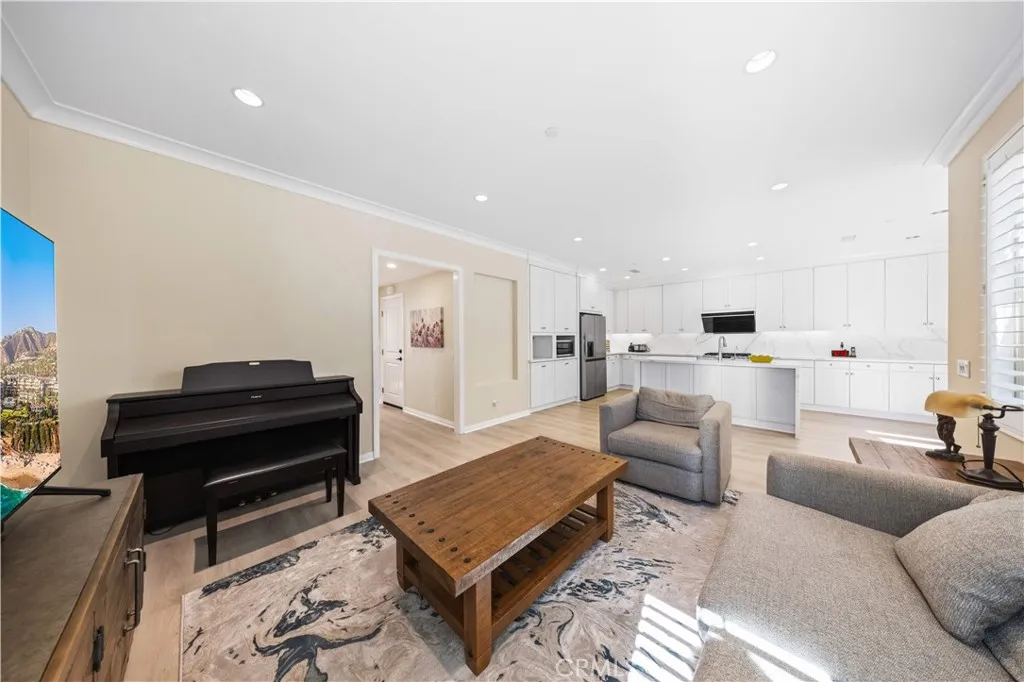 Additional image 40 of 107 Overbrook, Irvine, CA 92620