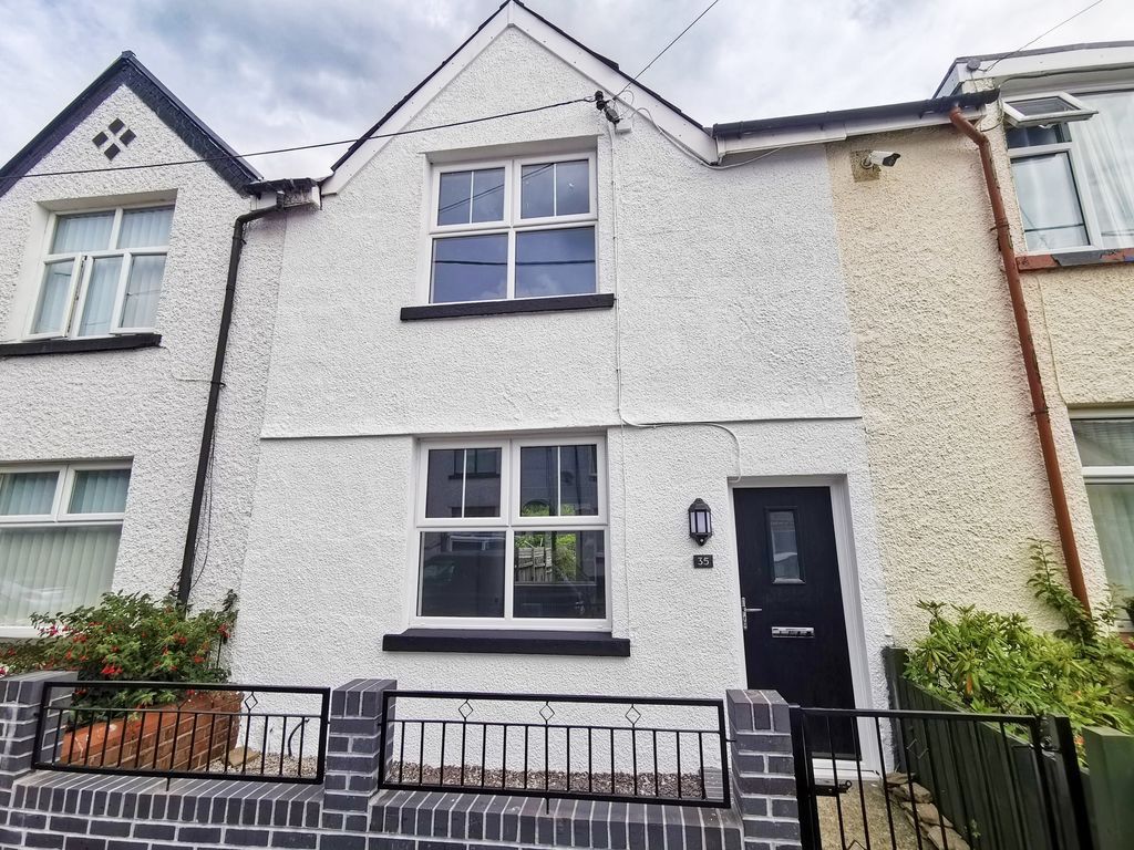 3 bed terraced house to rentSouthpandy Road, Caerphilly CF83