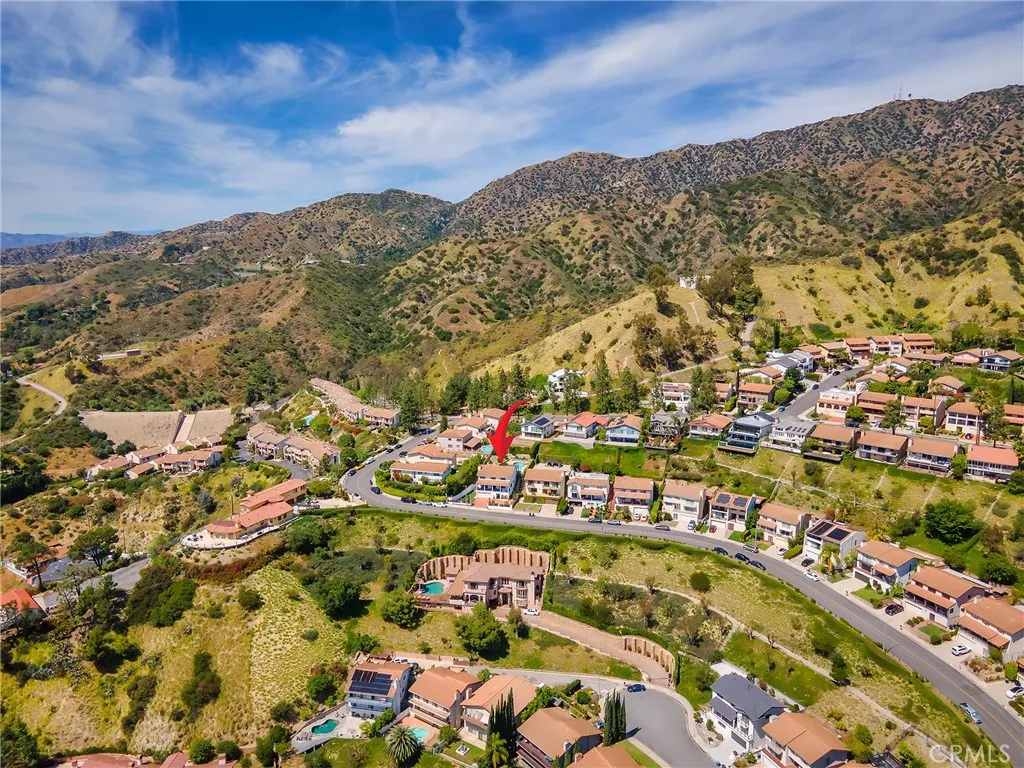 1426 E Tujunga Avenue, Burbank, CA 91501