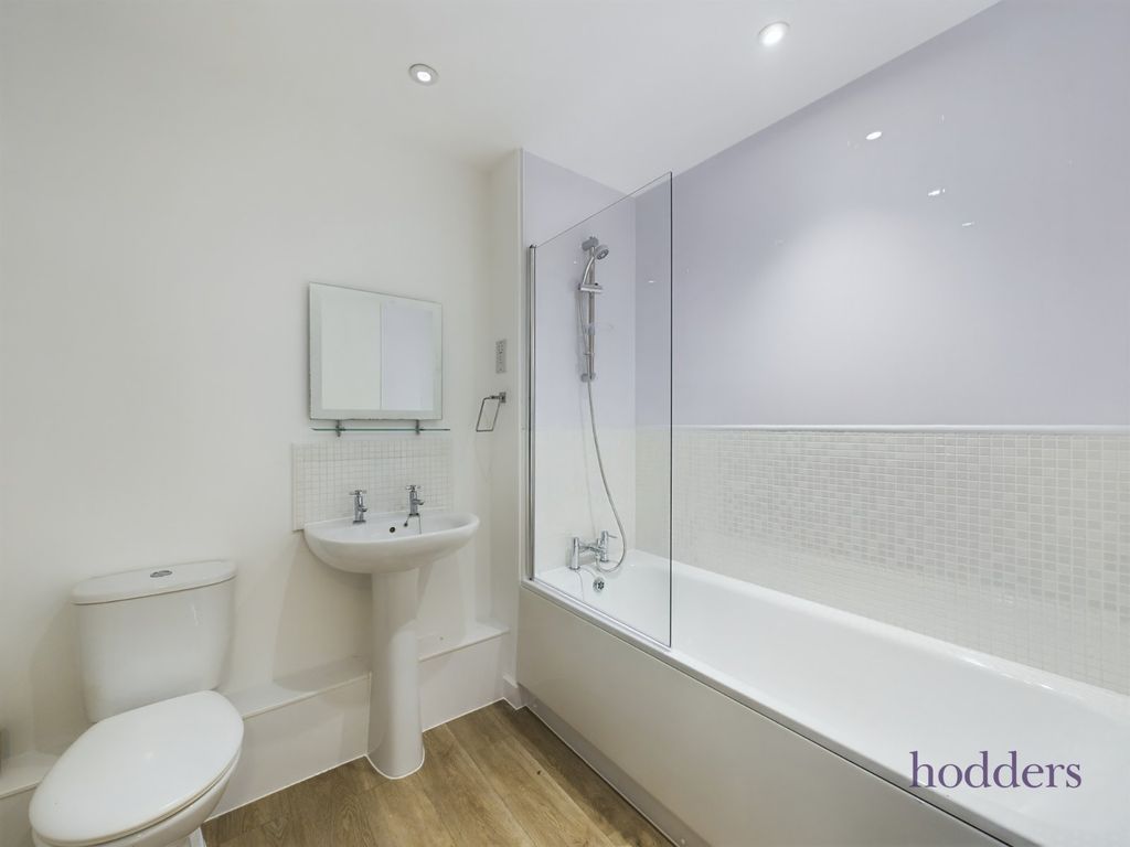 Additional image 9 of 2 bed flat to rentBridge Wharf, Chertsey, Surrey KT16