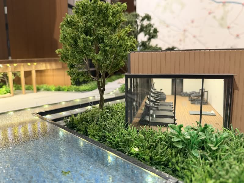 12 Clementi Avenue 1 photo 4