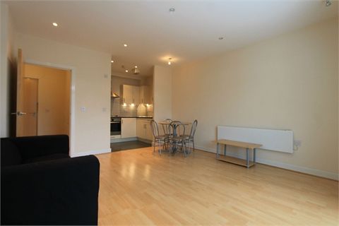 Rosse Gardens, Desvignes Drive, London SE13