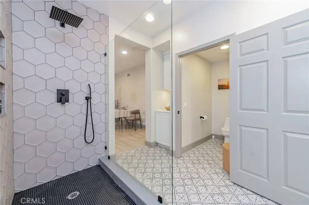 Additional image 22 of 151 Silverado, Irvine, CA 92618