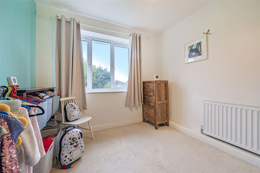 Additional image 14 of 4 bed semi-detached house to rentThe Drive, Cornmeadow Lane, Worcester, Worcestershire WR3