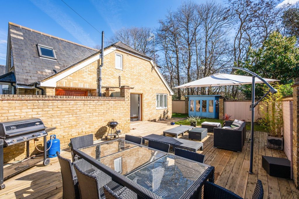 Additional image 24 of 4 bed semi-detached house for saleOatlands Avenue, Weybridge KT13