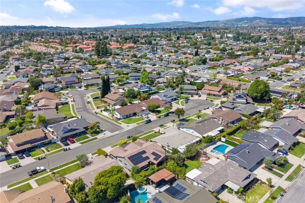 Additional image 109 of 1384 Roxborough Dr, Placentia, CA 92870