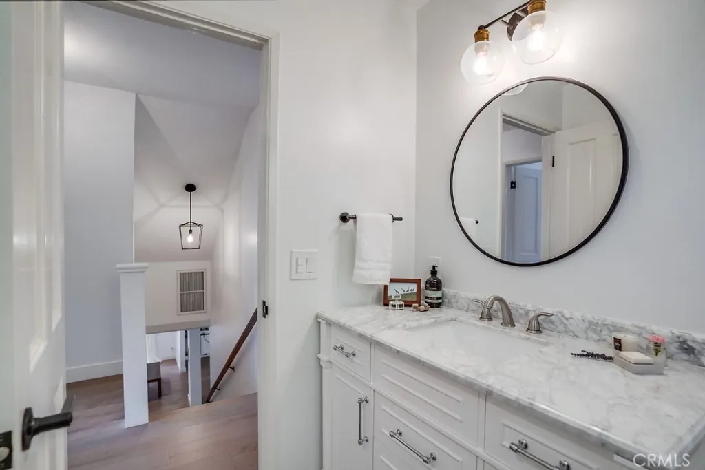Additional image 47 of 20619 Martha St, Woodland Hills, CA 91367