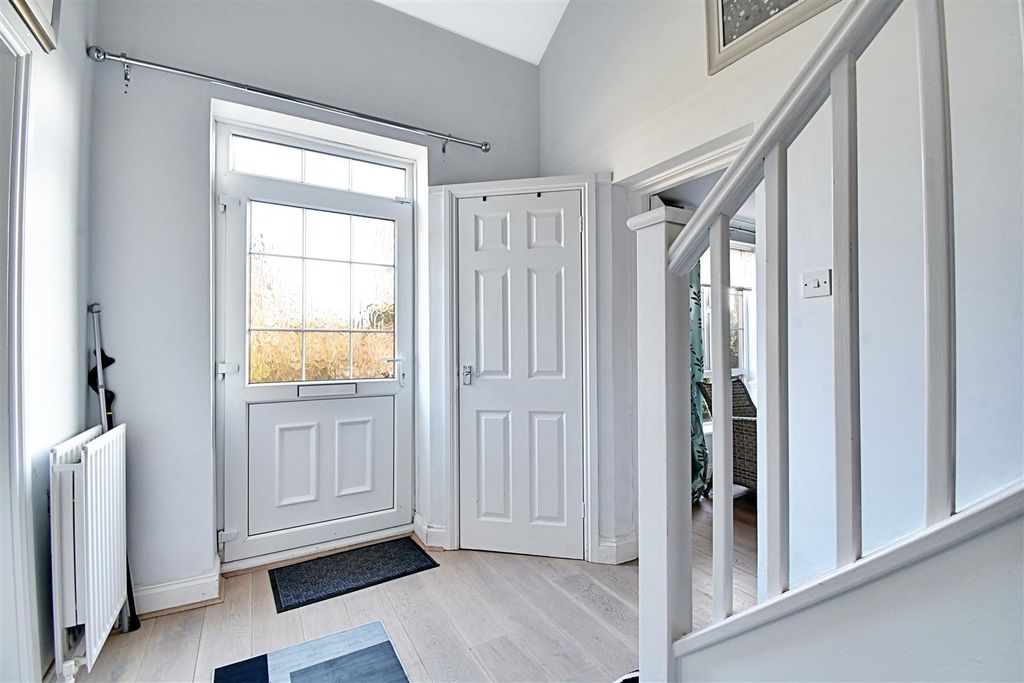Additional image 18 of 2 bed end terrace house for saleDunkirks Mews, Hertford SG13