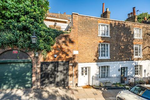 Holly Hill, Hampstead Village, London NW3