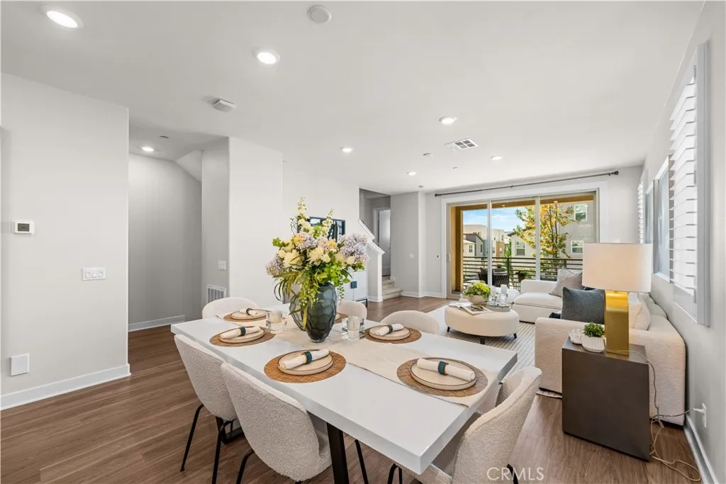 Additional image 18 of 236 keeper, Irvine, CA 92618