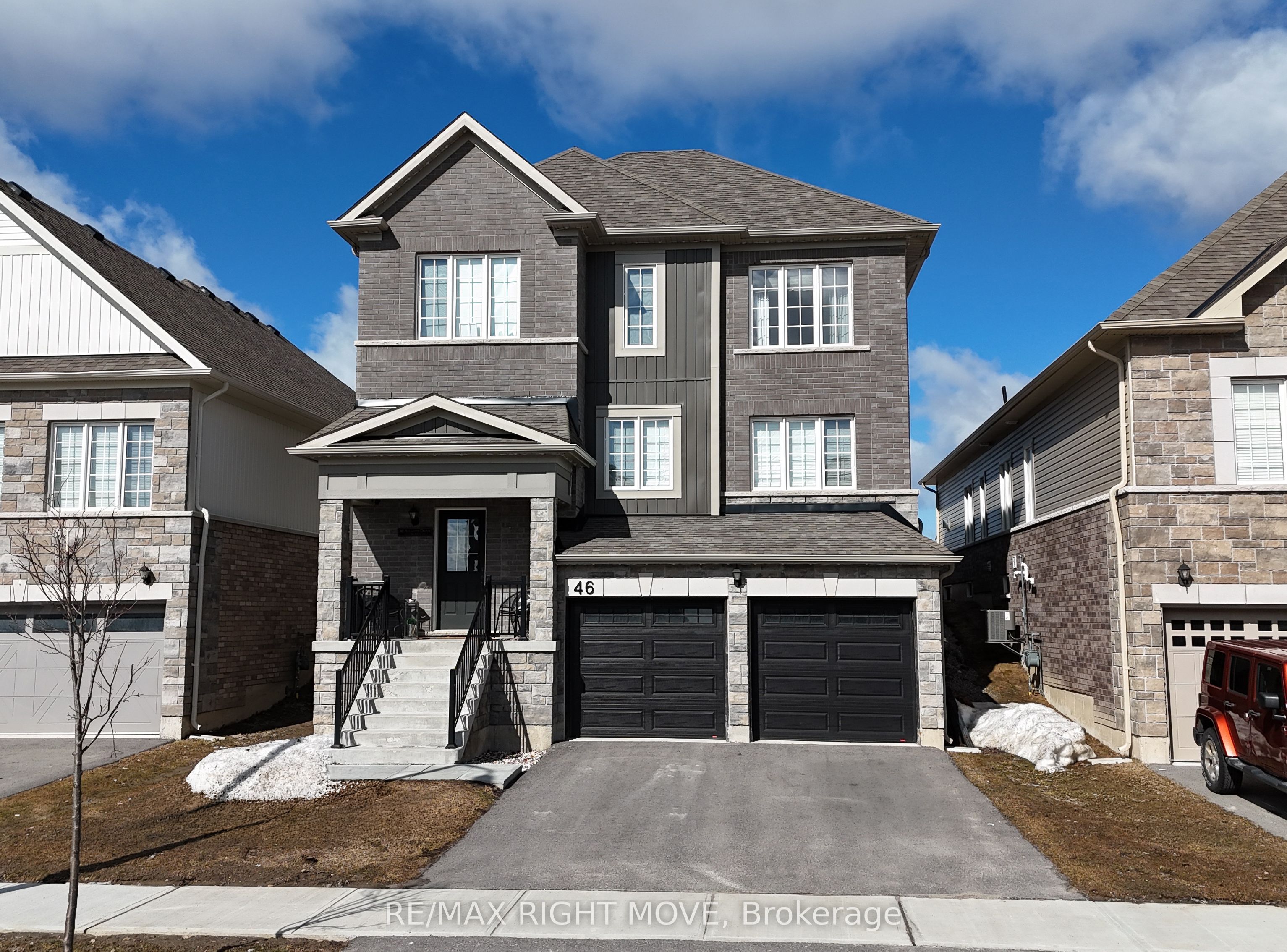 46 Atlantis Drive, Orillia, ON, L3V 8L4