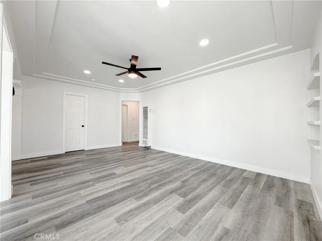Additional image 35 of 220 W 98th Street, Los Angeles, CA 90003