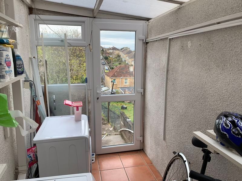 5 bed shared accommodation to rentCoronation Avenue, Bath BA2 photo 4