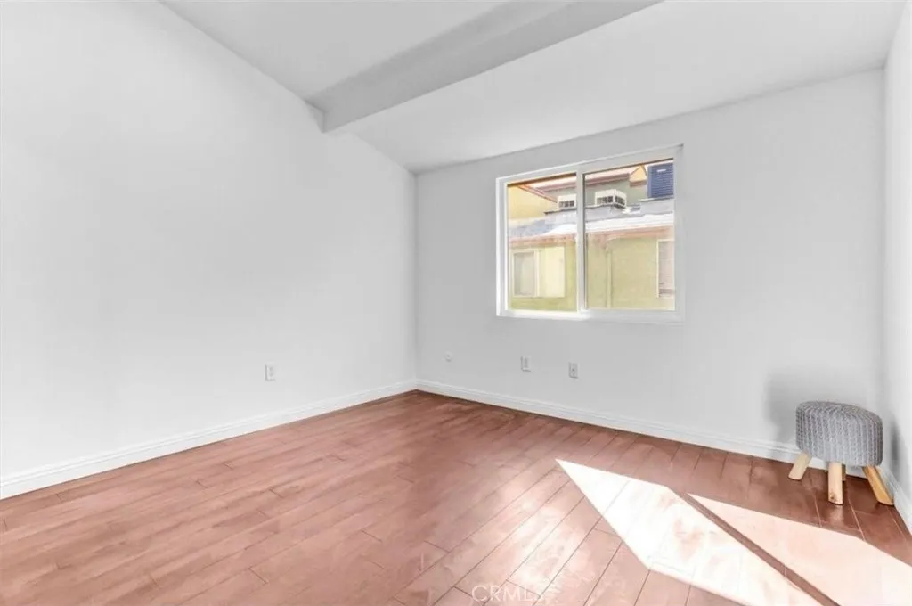 Additional image 24 of 6155 Reseda Blvd Unit 4, Tarzana, CA 91335