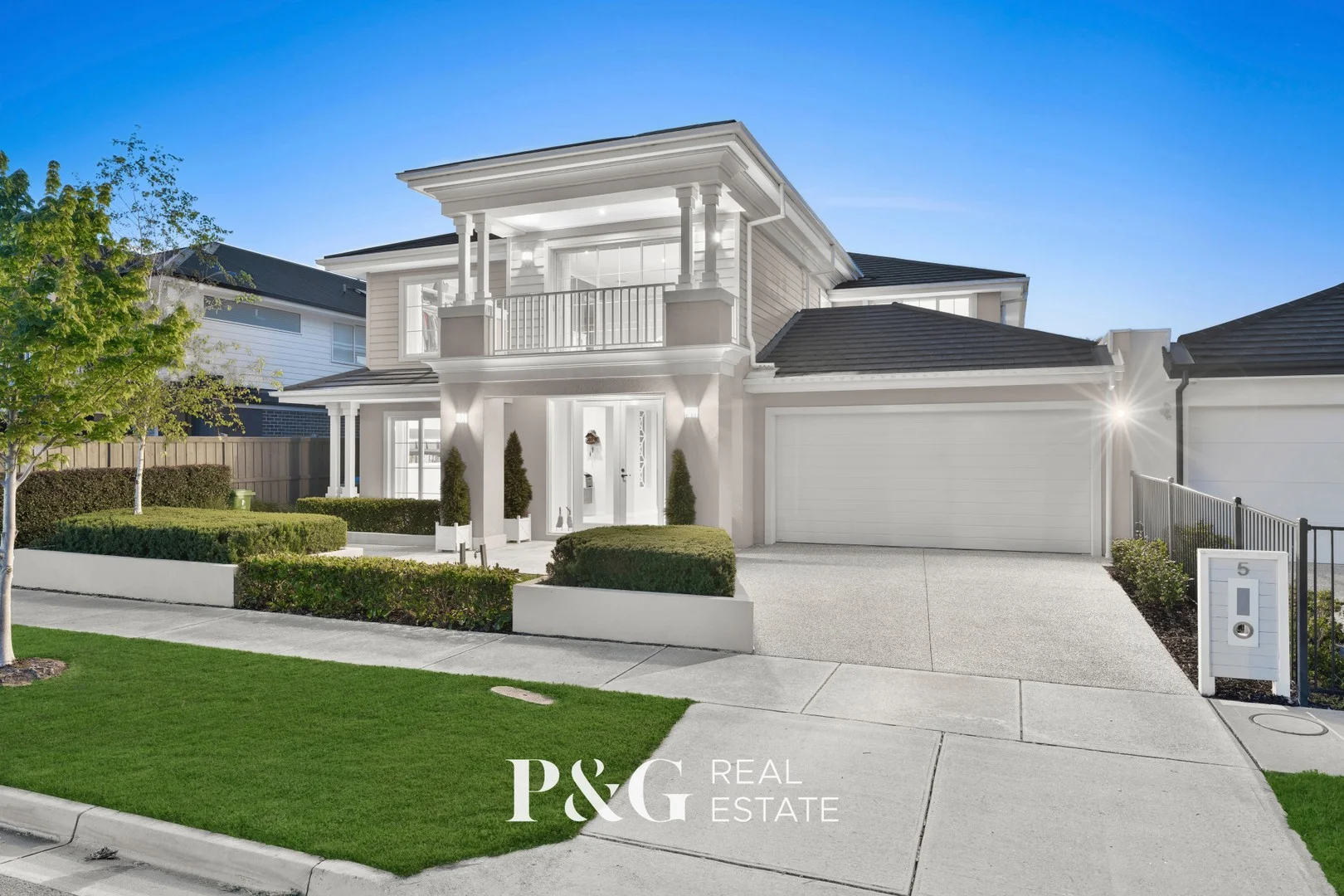 5 Sedge Street, Clyde North VIC 3978