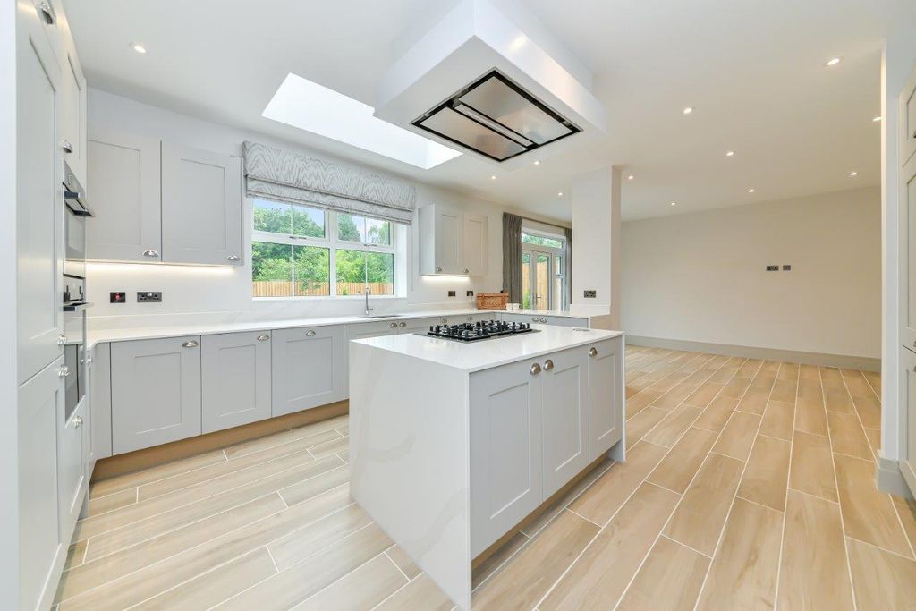 Additional image 29 of 6 bed detached house to rentClaremont Gardens, Norfolk Road, Edgbaston, Birmingham B15