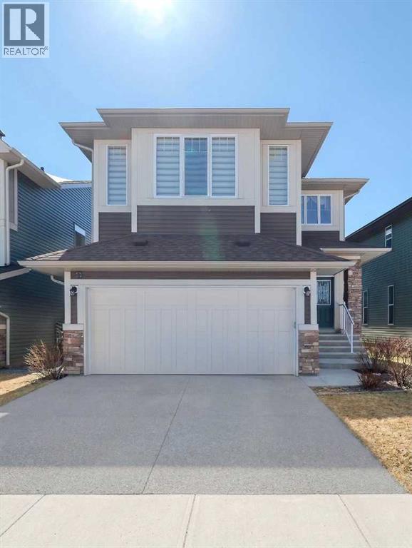 47 Saddlelake Way NE