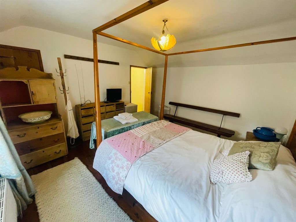 Additional image 17 of 2 bed cottage for saleShorwell, Isle Of Wight PO30