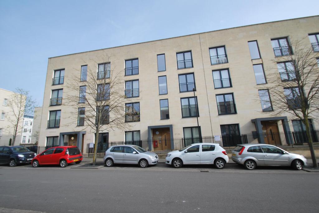 Stothert Avenue, BATH