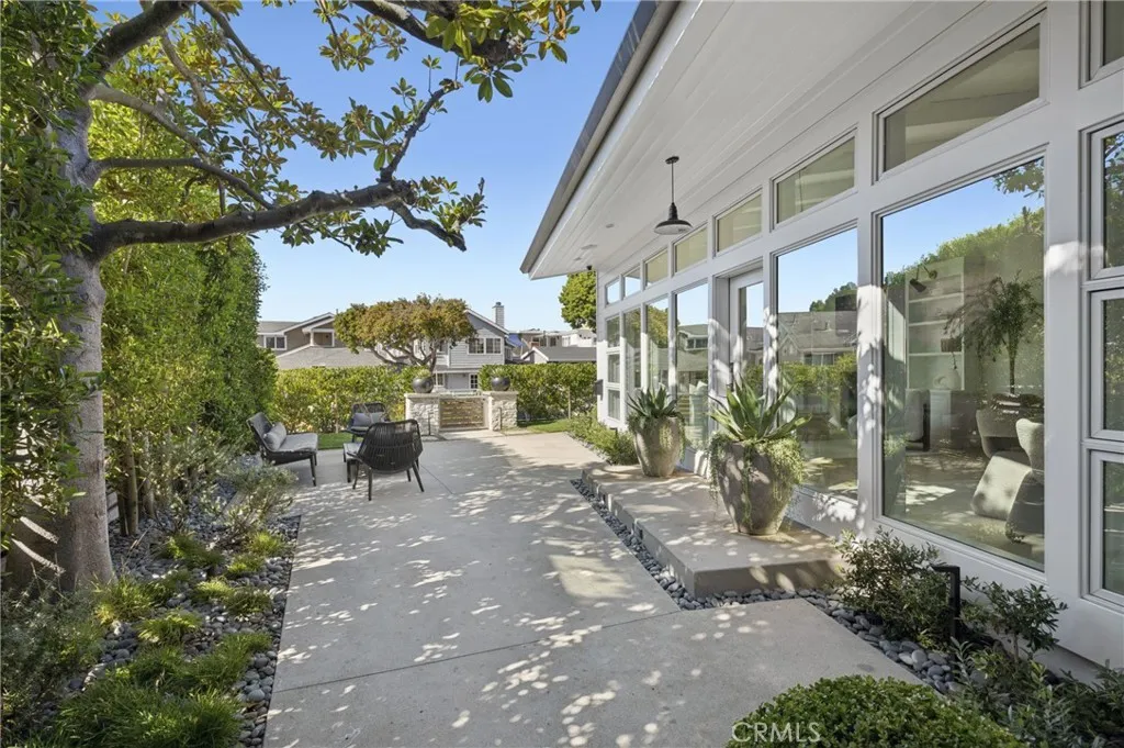 Additional image 39 of 706 Poinsettia Ave, Corona Del Mar, CA 92625