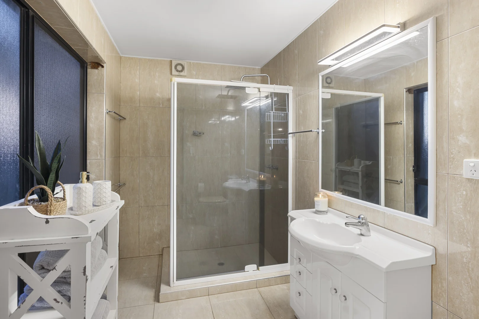Additional image 28 of 9 Wilohurst Drive, Redland Bay QLD 4165