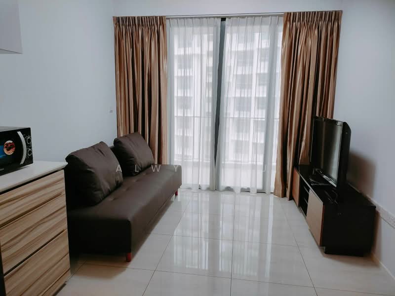 84 Punggol Central photo 2