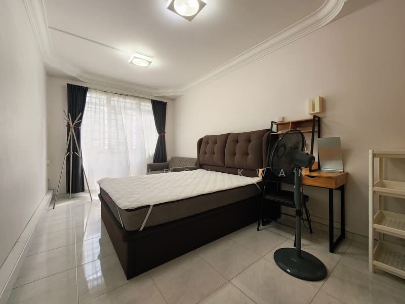 874 Tampines Street 84
