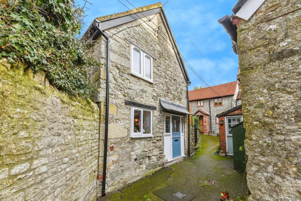 Castle Street, Mere, Warminster