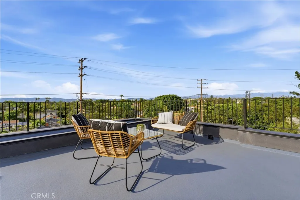 Additional image 28 of 3601 Mclaughlin Avenue, Los Angeles, CA 90066