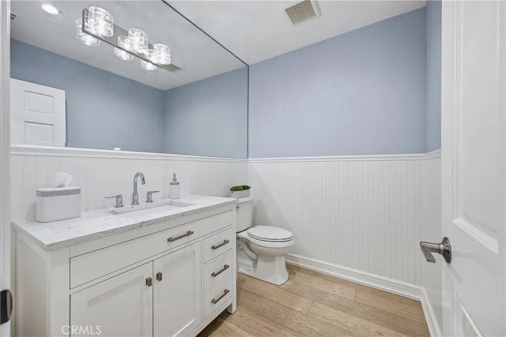 Additional image 16 of 9867 Whitwell Dr, Beverly Hills, CA 90210