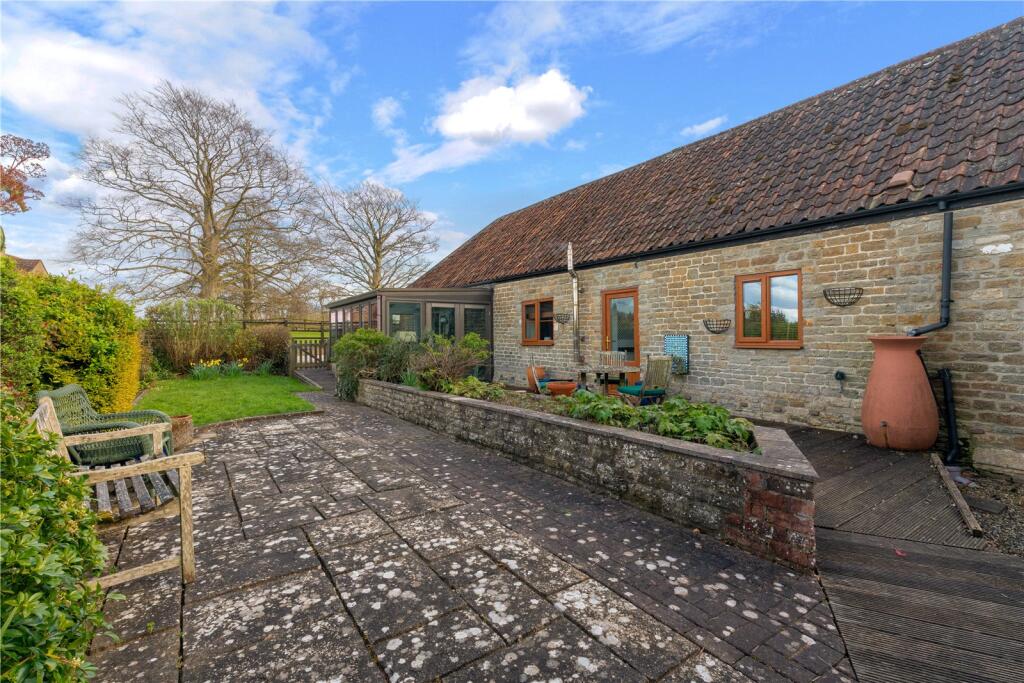Courtyard Barns, Brook Hall Farm photo 3