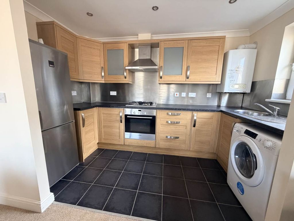 Additional image 5 of 1 bed flat for saleTy Ceredig, Clos Gwilym, Llanbadarn Fawr SY23