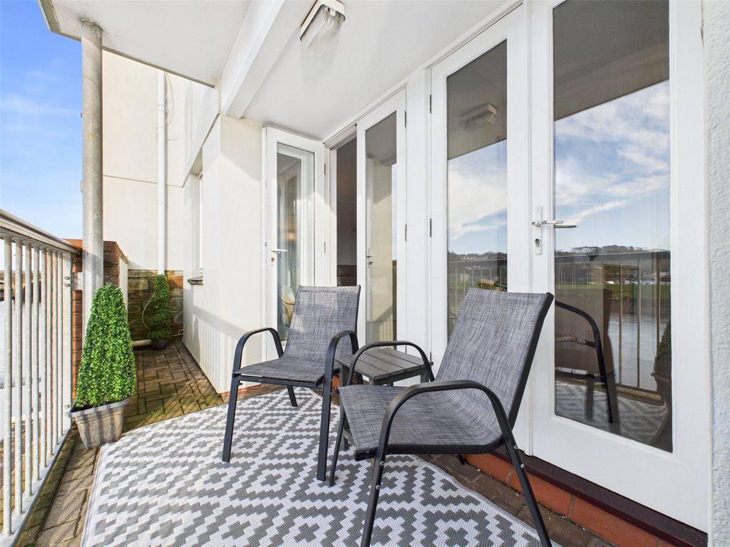 Additional image 15 of 2 bed flat for saleEgloshayle Road, Wadebridge, Cornwall PL27
