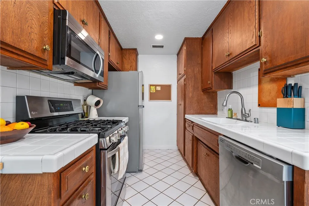 Additional image 17 of 14005 Milbank Street Unit 7, Sherman Oaks, CA 91423