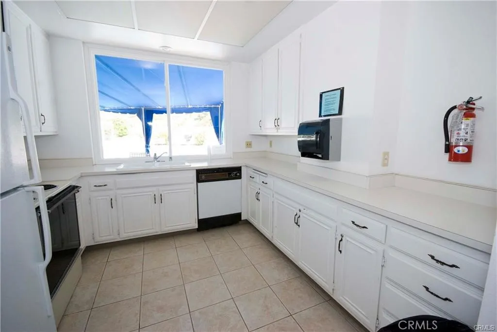 Additional image 134 of 101 Scholz Plaza Ph18, Newport Beach, CA 92663